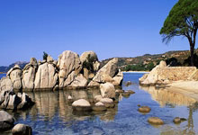 南宫28：詹姆斯31+10库里38分 里夫斯突破绝杀胜勇士.